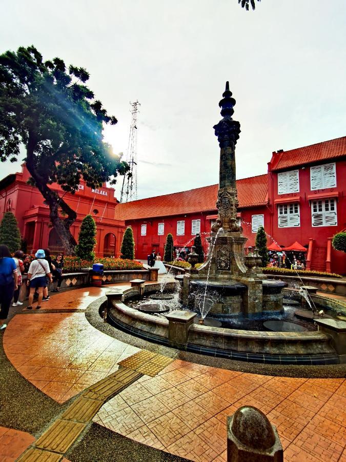 Bandar Melaka Family Bungalow Private Pool Bbq Wifi Netflix Экстерьер фото