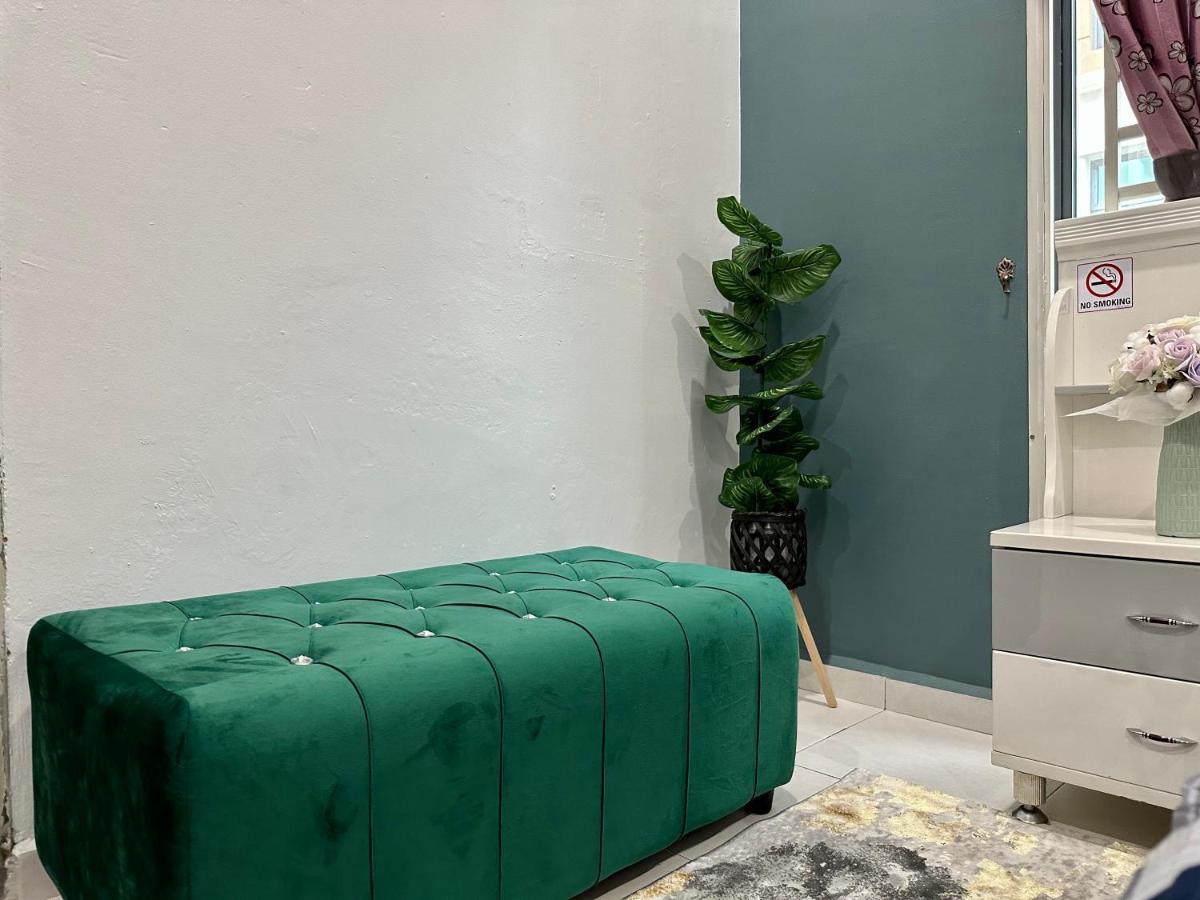 Bandar Melaka Family Bungalow Private Pool Bbq Wifi Netflix Экстерьер фото